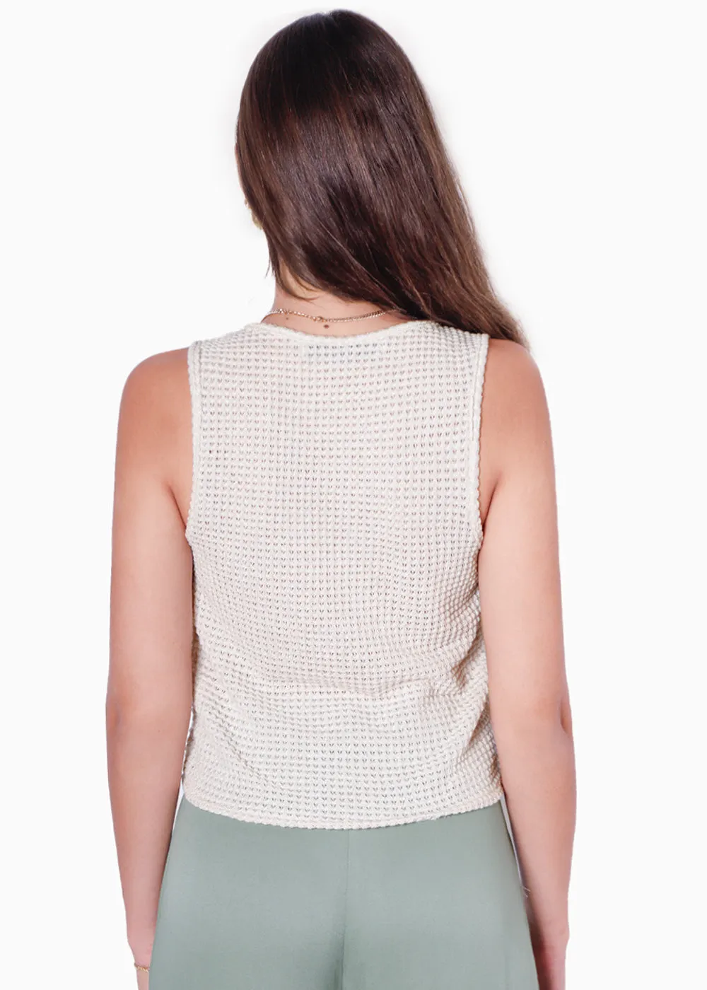 Blusa sin mangas con broches en frente y abertura - CHARLENE