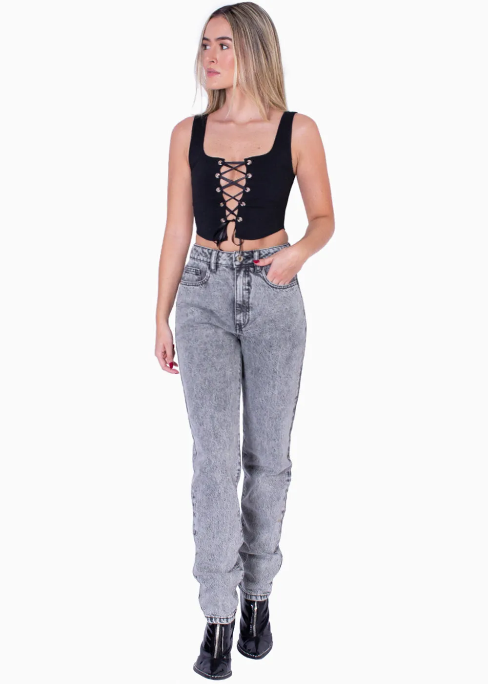 Crop top de tiras con ojaletes - NARELLA