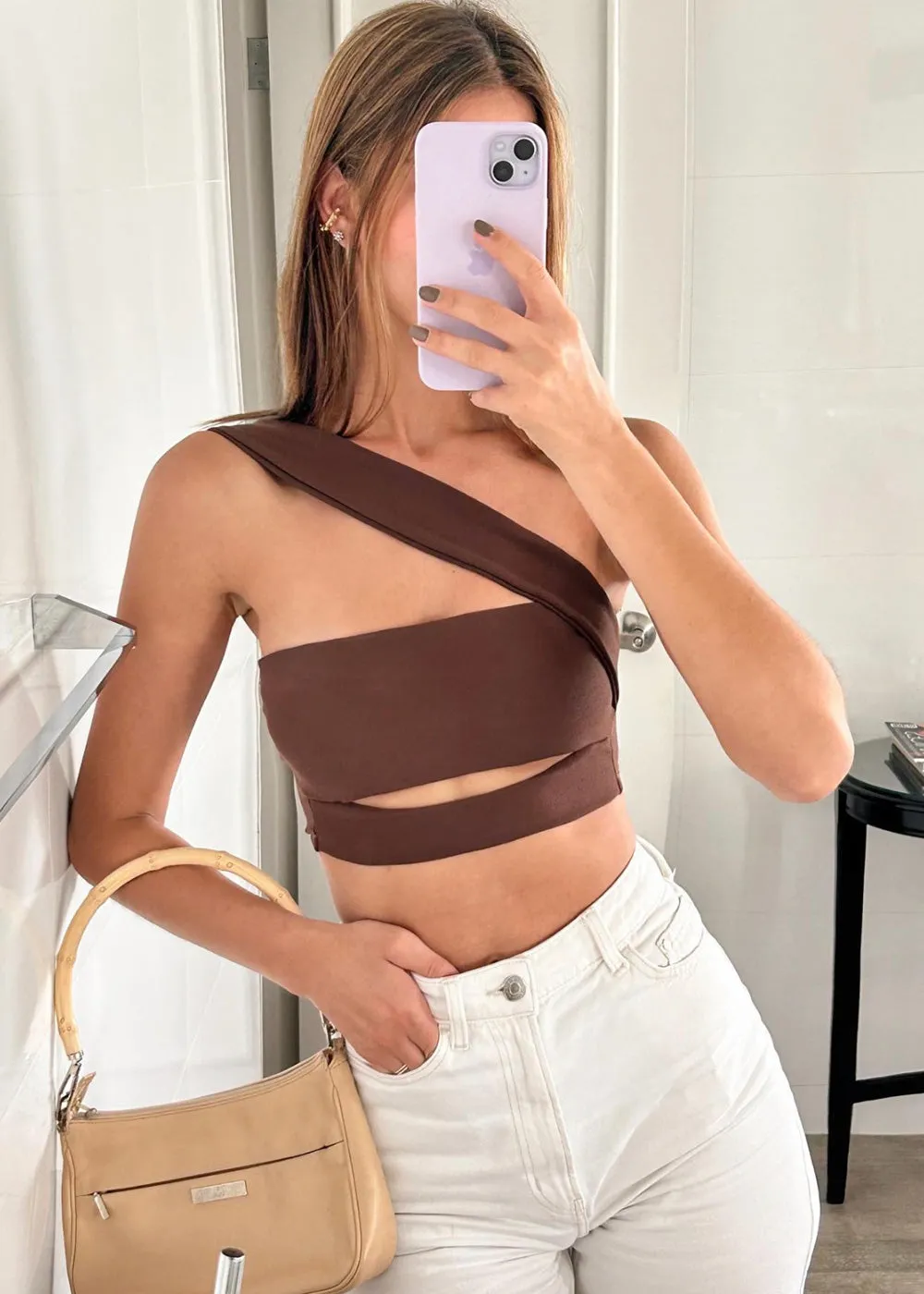Crop top strapless con cut out y cargadera en diagonal - MALORIE