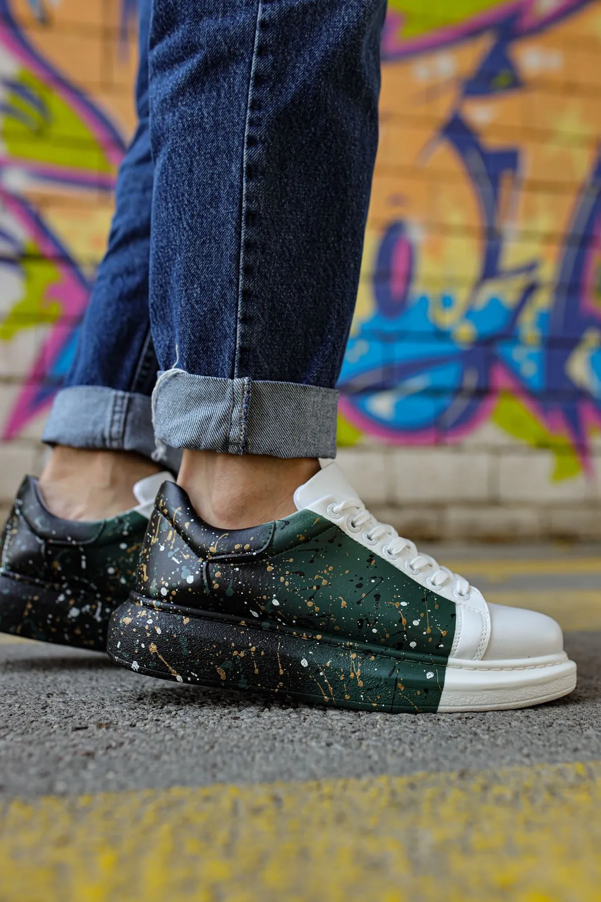 Green Black Graffiti Sneaker CH437