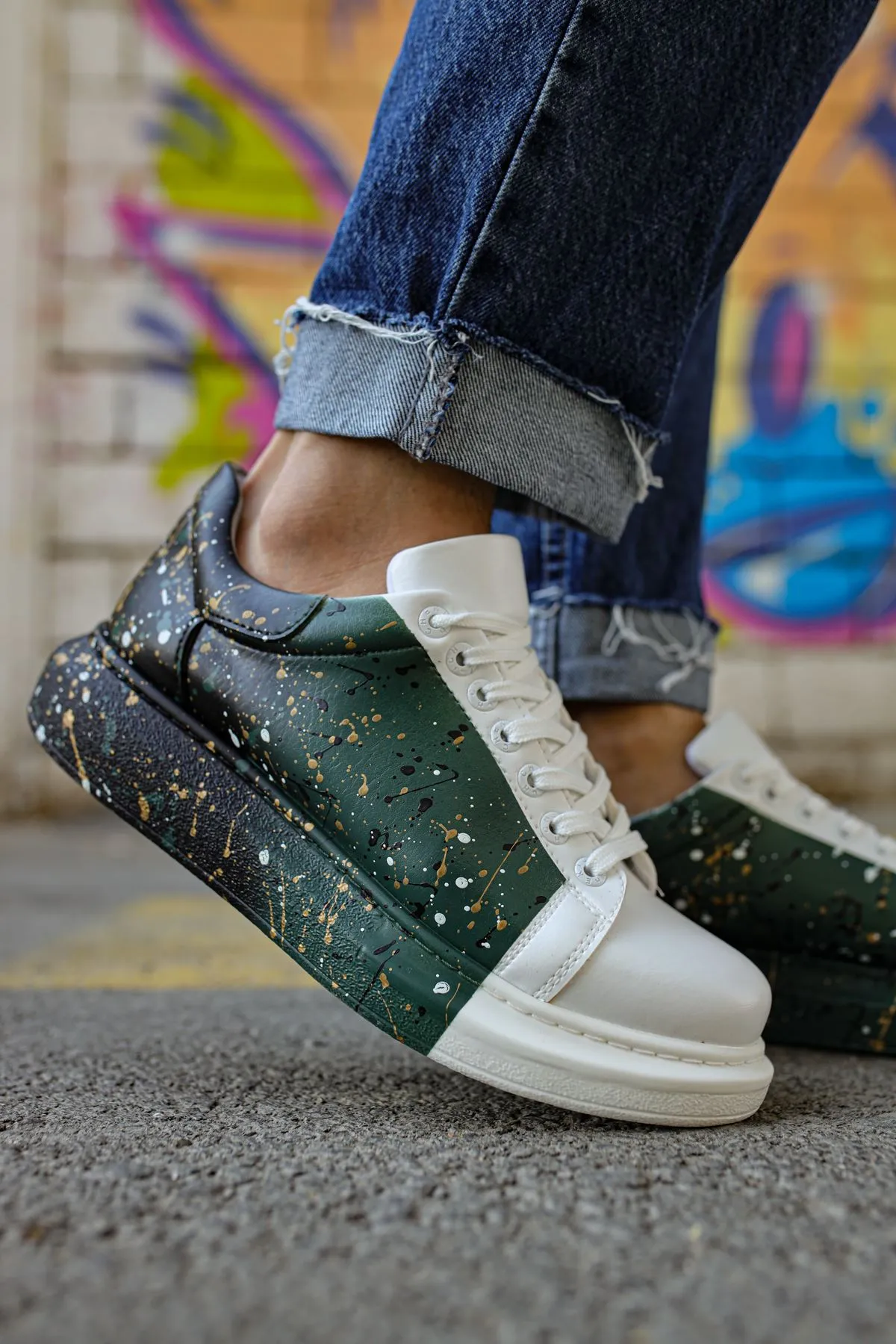 Green Black Graffiti Sneaker CH437