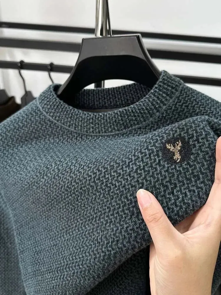 High-end Spring and Autumn Men's Solid Color Fashionable New Round Neck Plus Velvet Pullover Casual Long-sleeved T-shirt Top