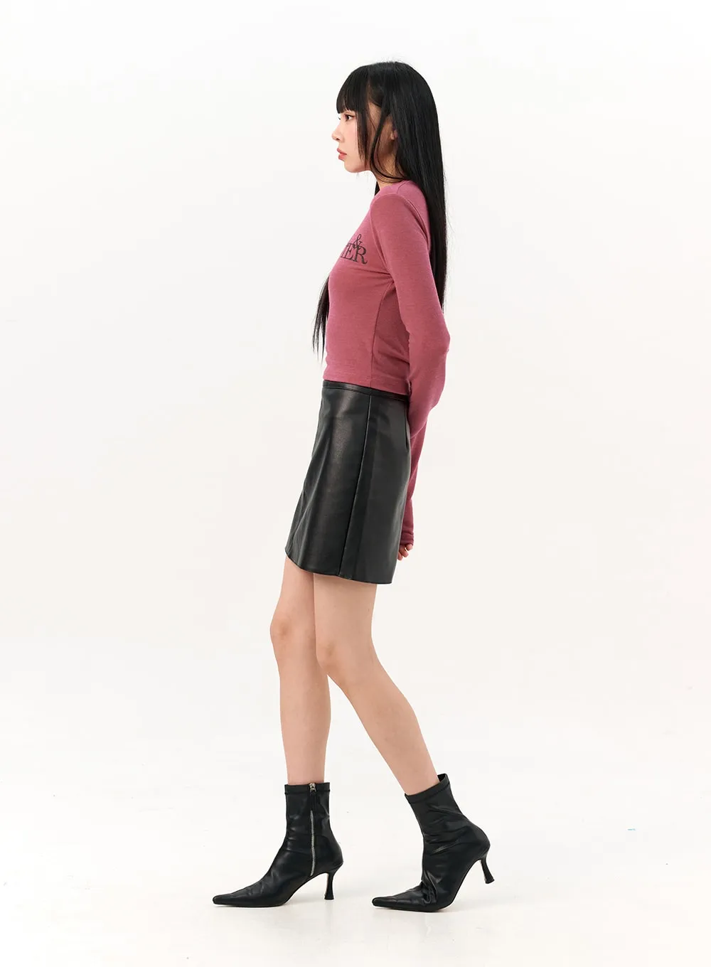 Lettered Round Neck T-Shirt IO317