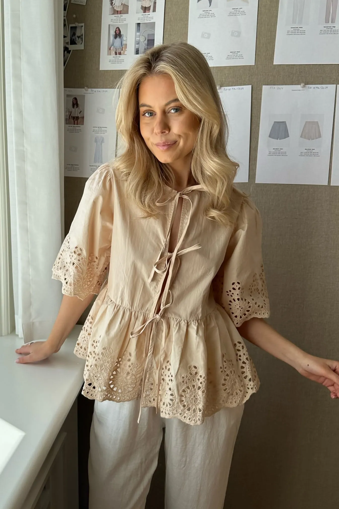 LulaIC Top - Beige Broderi