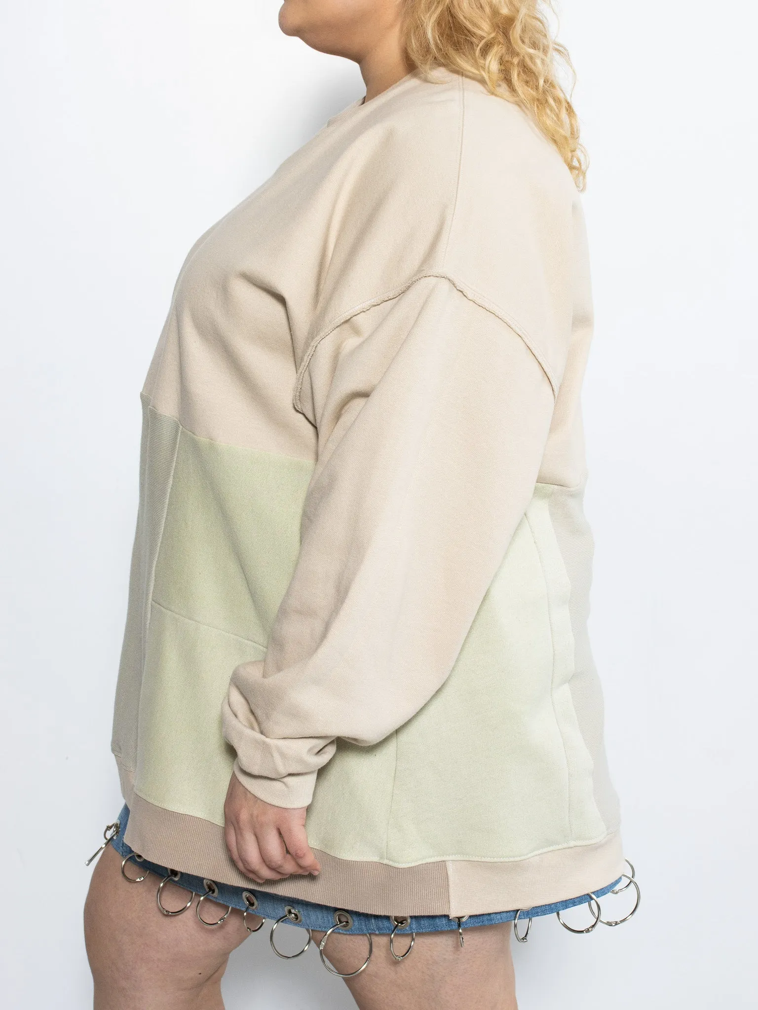Playback Threads - Teddy Sweater (3X)