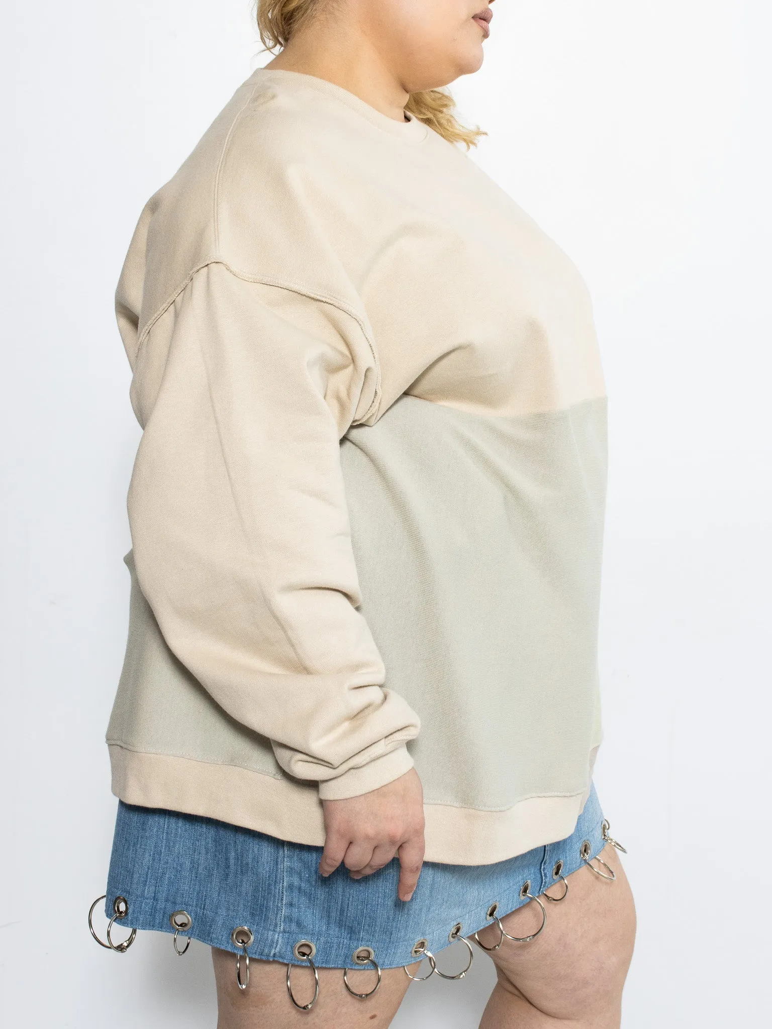 Playback Threads - Teddy Sweater (3X)