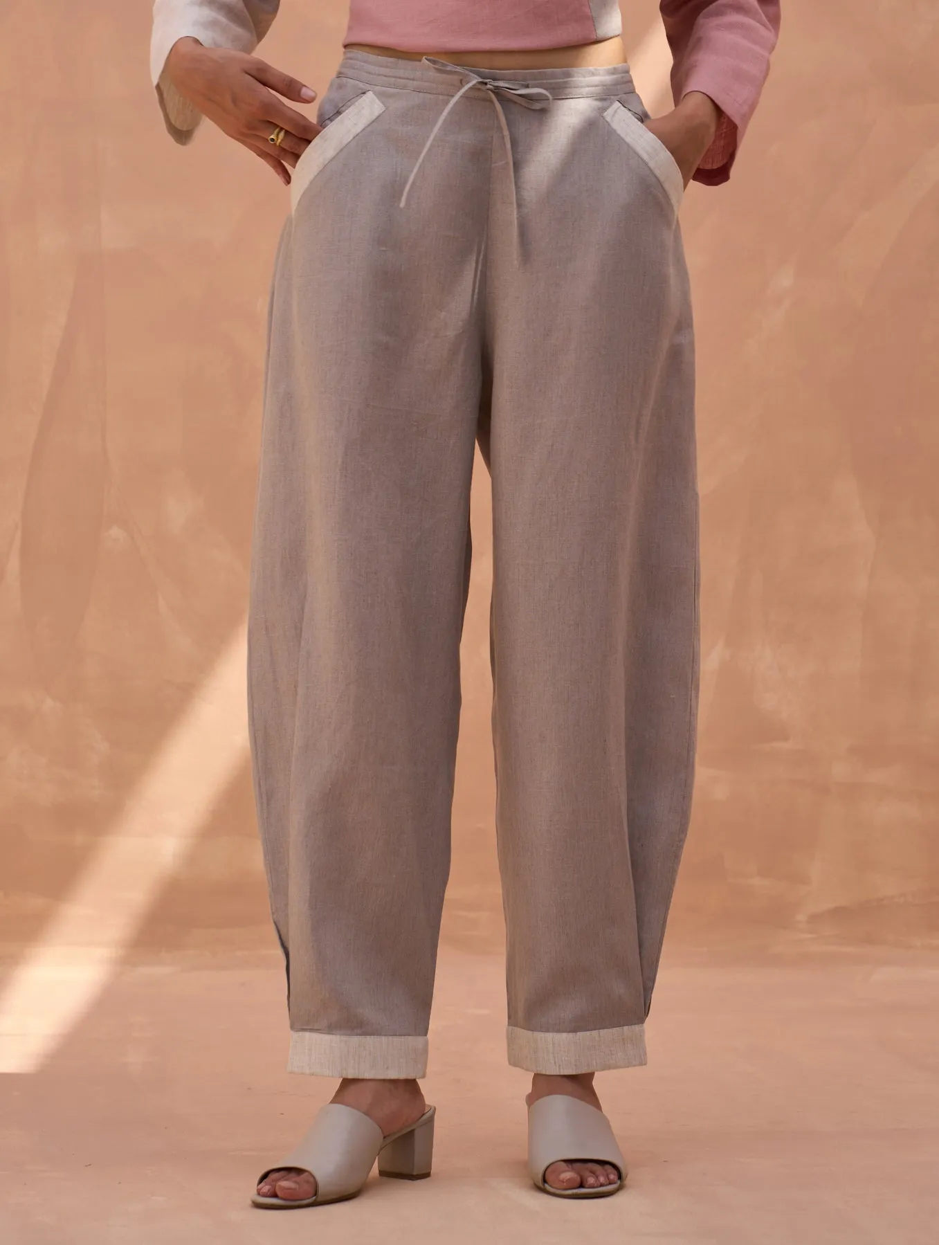 "Hana Linen Pants - Charcoal