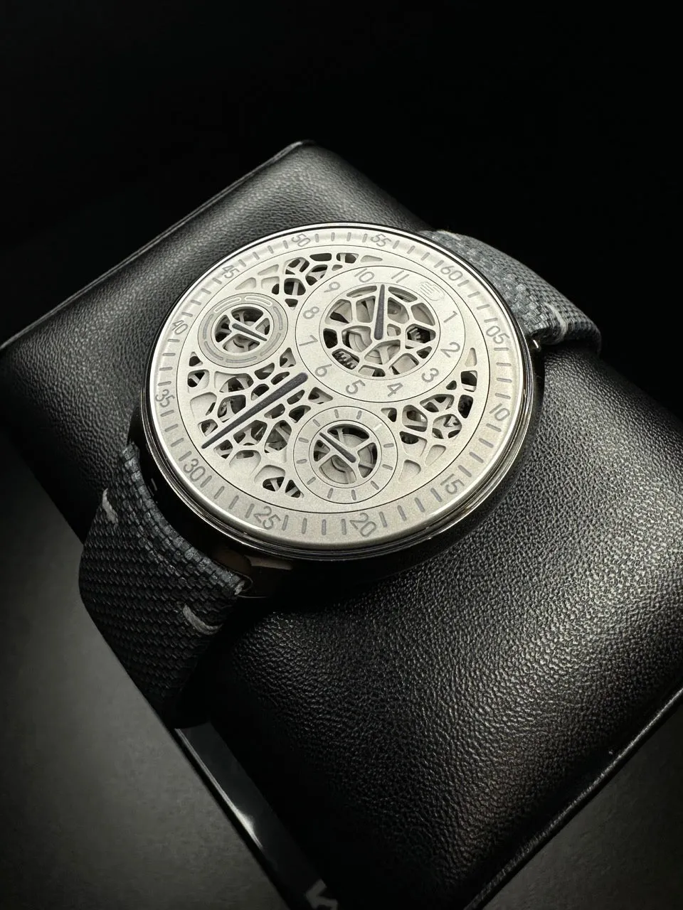 Ressence Type 1 Slim HOD Limited Edition For Hodinkee