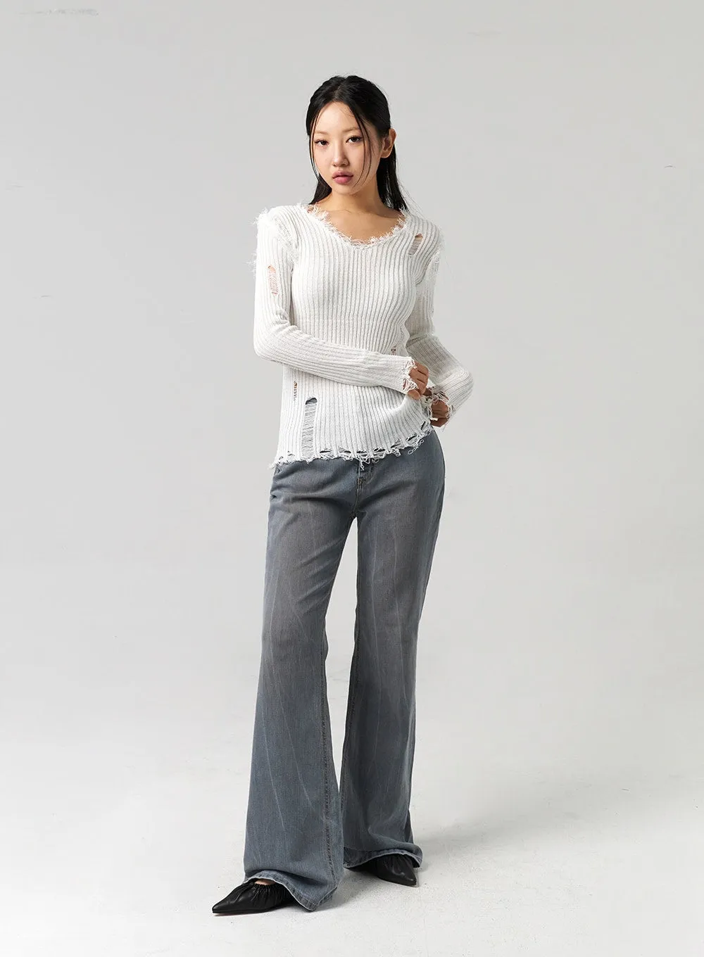 Ripped Sweater CL307