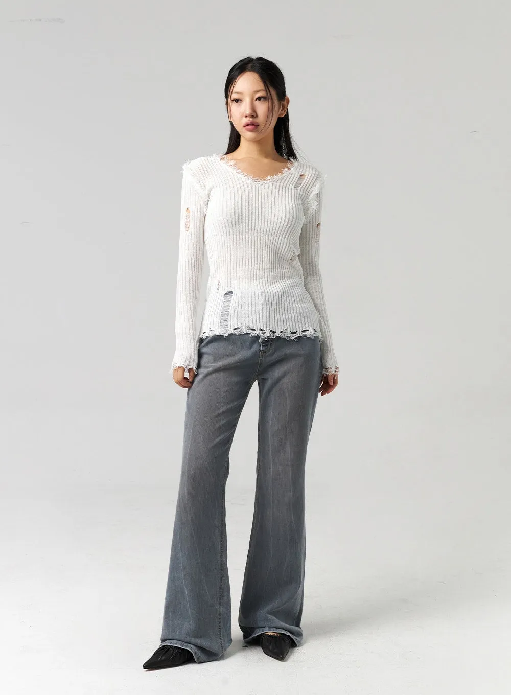 Ripped Sweater CL307