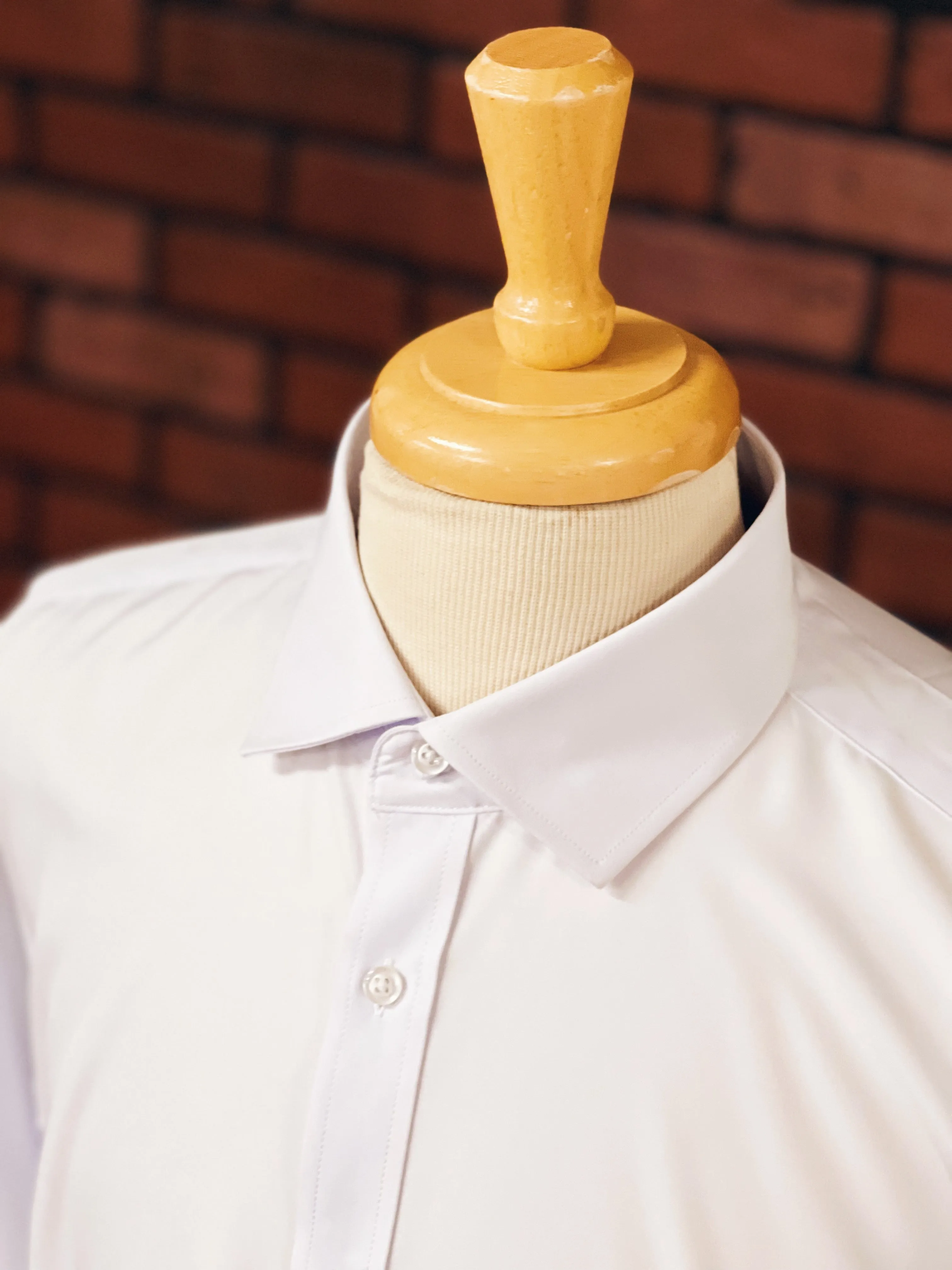 Robbins & Brooks 4-Way Flex White Dress Shirt Long Sleeve