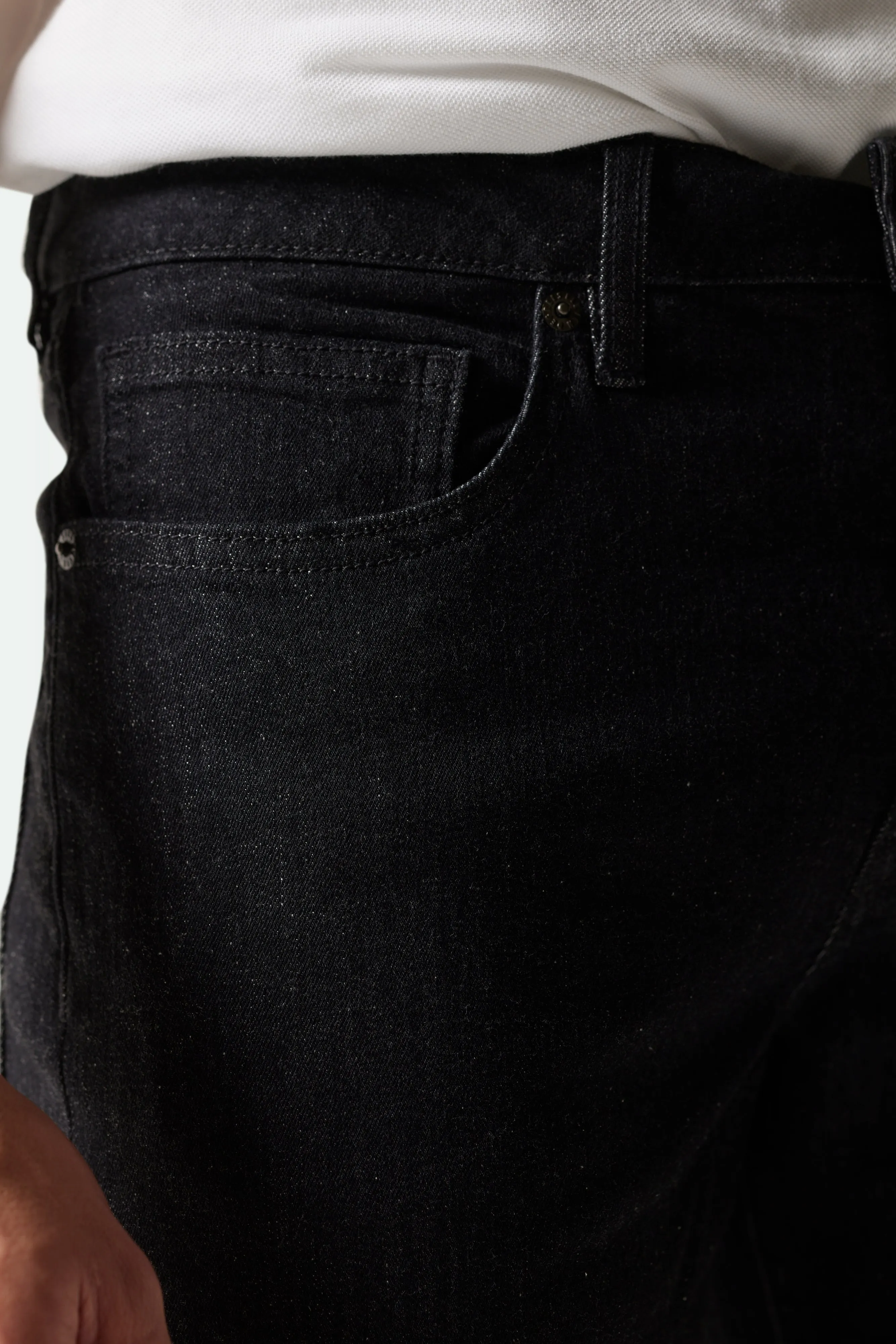 Slim Tapered Sustainable Jeans - Jet Black